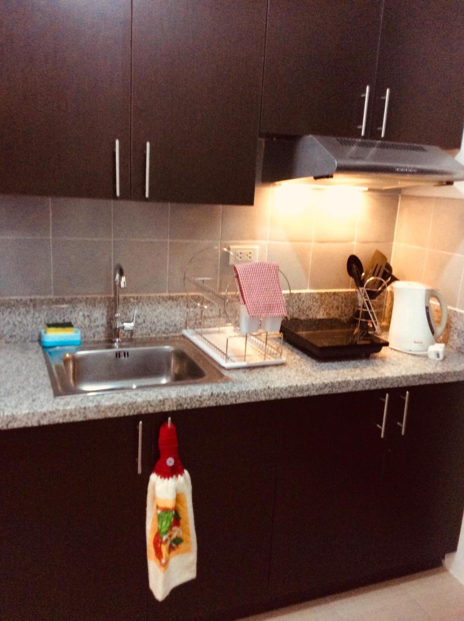 Studio Fully Furnished Manilla Buitenkant foto